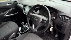 Vauxhall Crossland X 1.2 SE Nav 5dr Petrol Hatchback